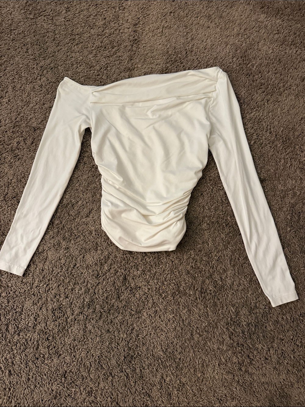 Windsor Off-Shoulder Long Sleeve top in Ivory
